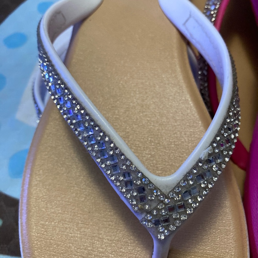 Sandals - Picture 8 of 10